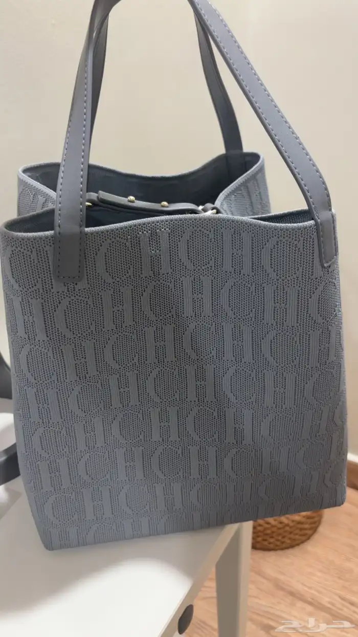 شنطه كارولينا هيريرا 1