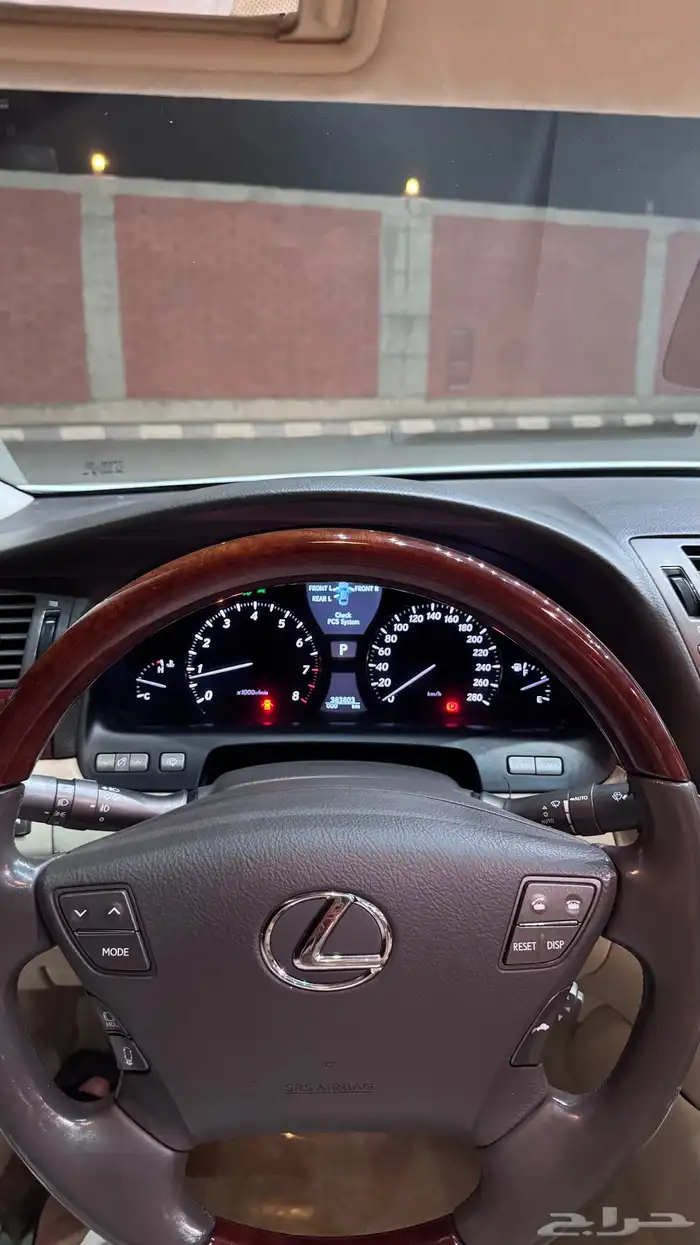 لكزس 2010 فل كامل في اي بي 11