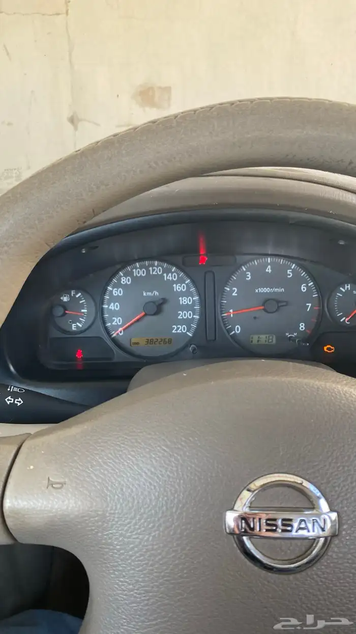 نيسان صني 2004 للبيع 4