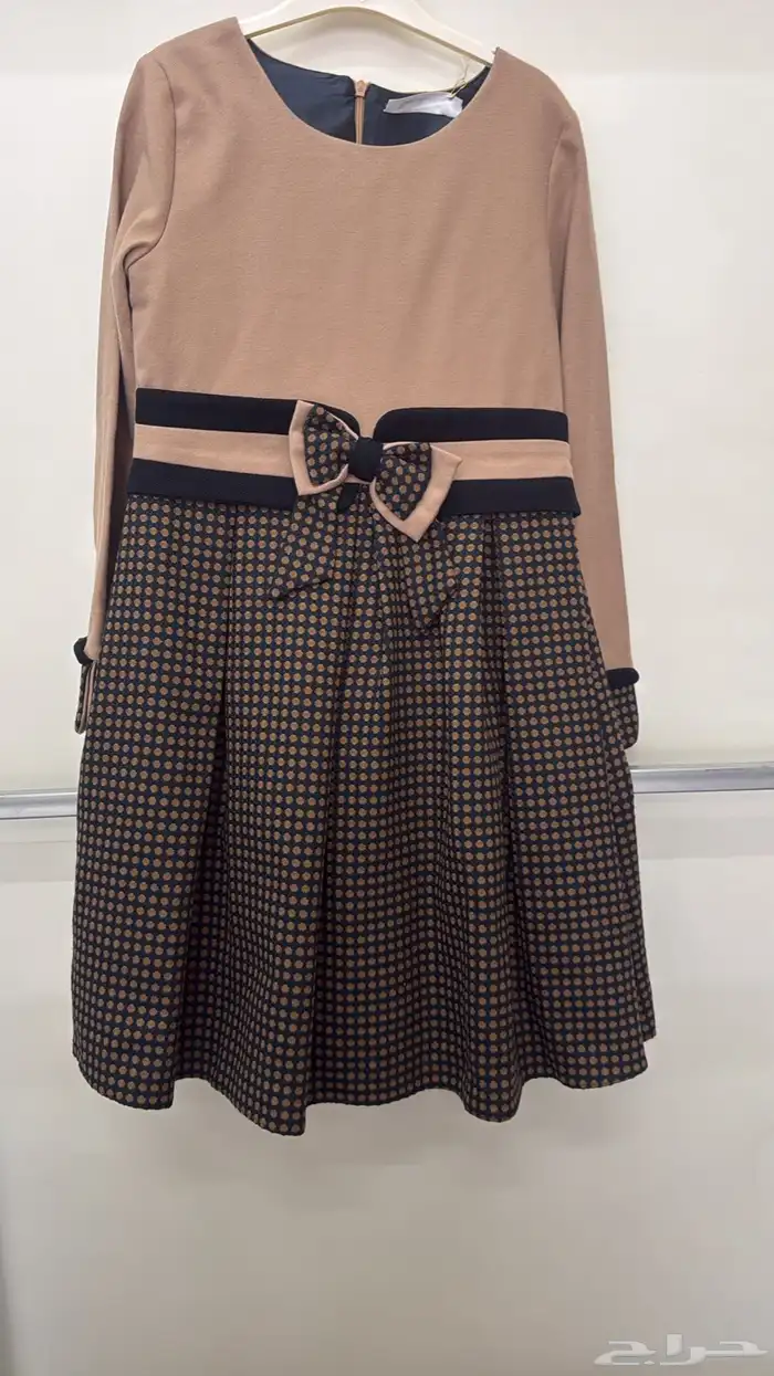 فساتين بناتي 60