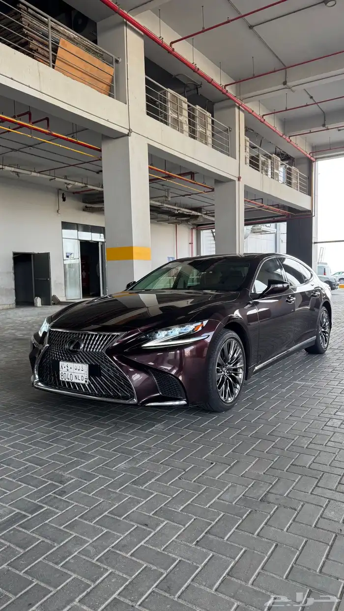 لكزس LS350 1