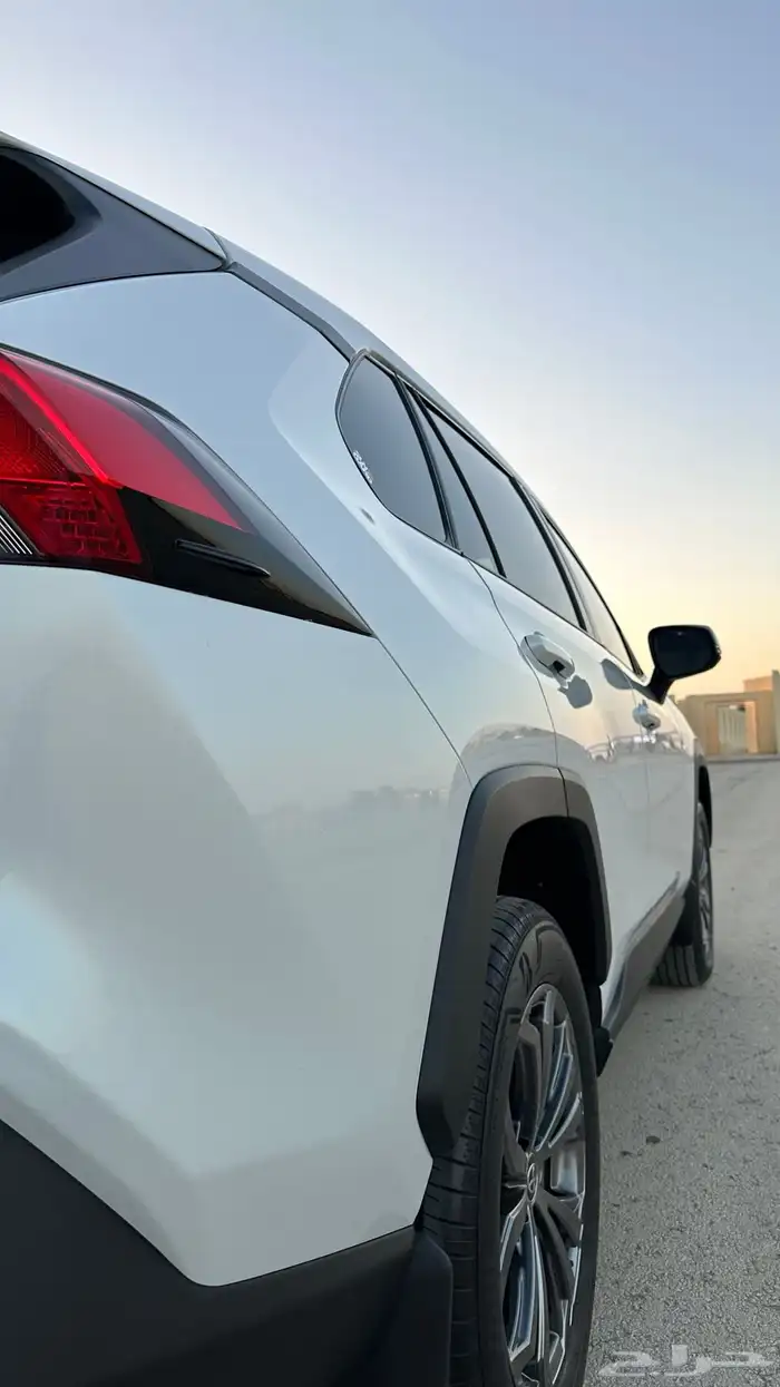 راف فور 2025 نص فل دبل شبه جديد وكالة ممشي قليل 22