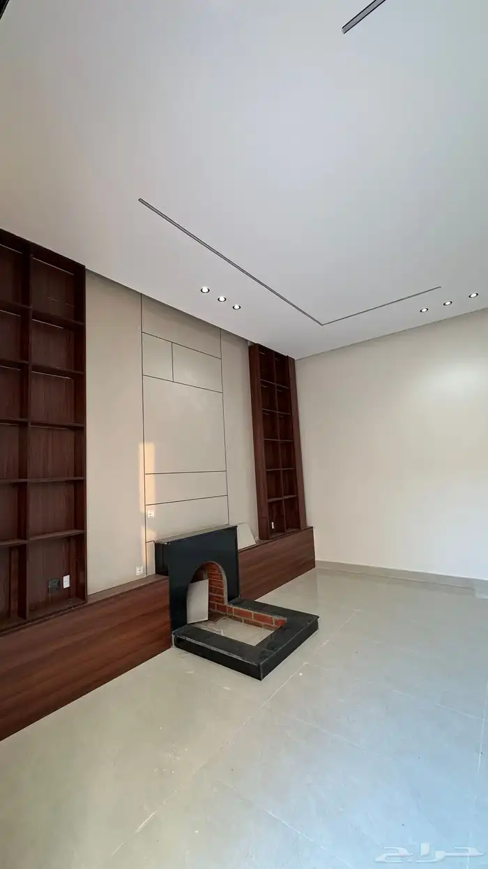 للبيع فله في الخرج حي الواحة 12