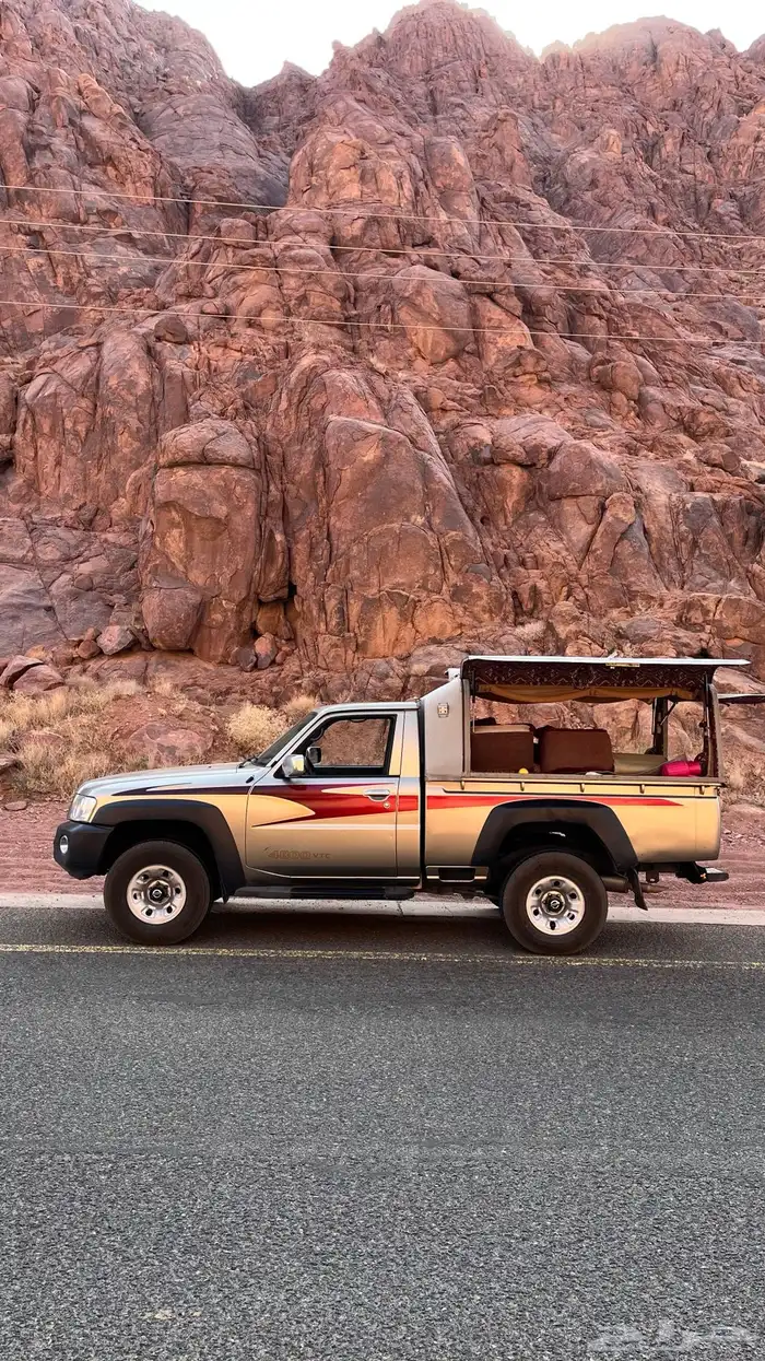 للبيع جيب نيسان 10