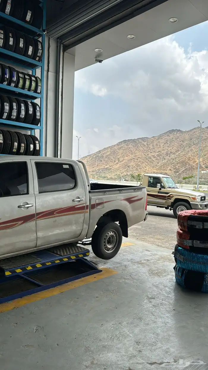 هايلوكس 2011 للبيع 1