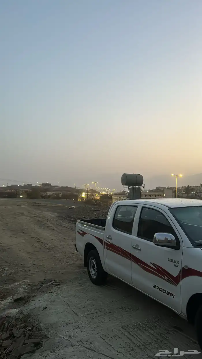 هايلوكس 2011 للبيع 4