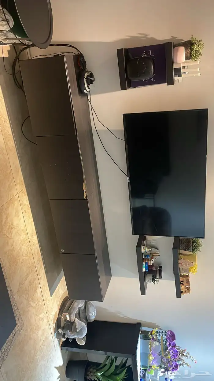 كنب   طاولات   لوحه 2