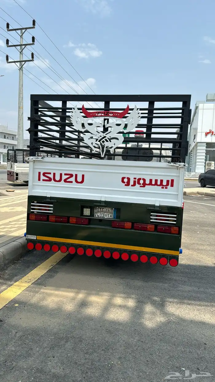 دينا ايسوزو 2004 للبيع 3