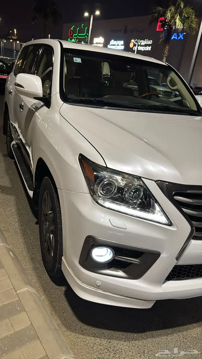 جيب لكزس 2015 ممشى قليل 2