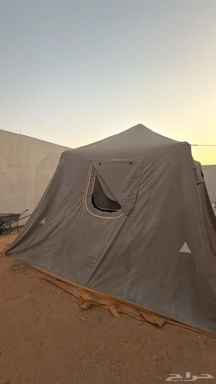 خيمة البيرق 1