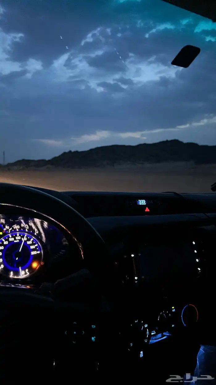 شاشه هايلكس تركب لجميع المديلات 0