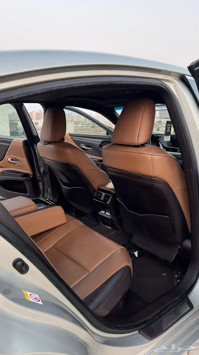 لكزس ES300 - HYBRID 14