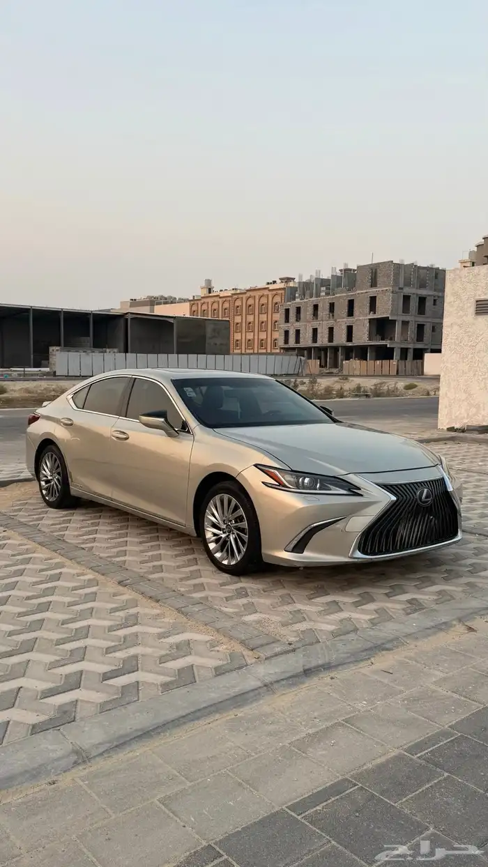 لكزس ES300 - HYBRID 1