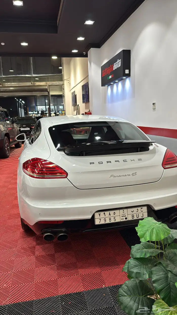 بورش بانيميرا 4S موديل 2014 2