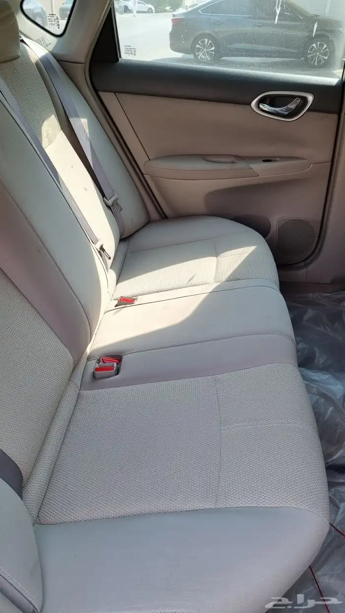 سيارة للبيع سنتراء 1