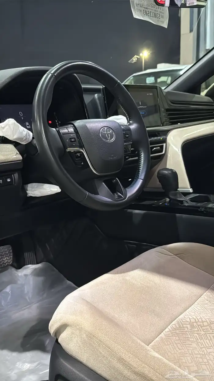 كامري 2025 LE 5