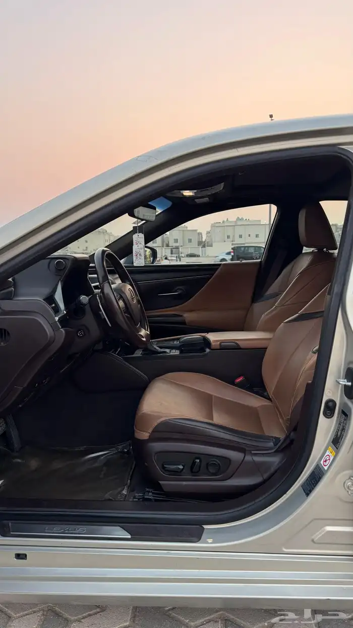 لكزس ES300 - HYBRID 7