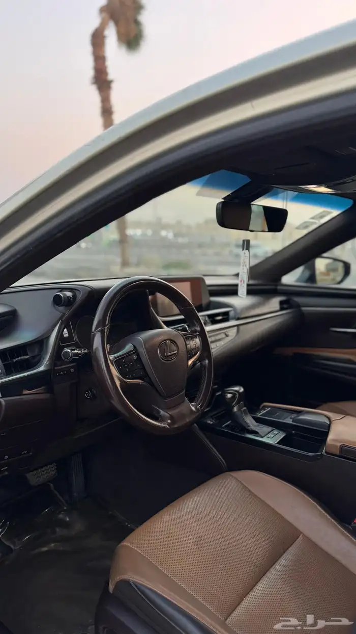 لكزس ES300 - HYBRID 8