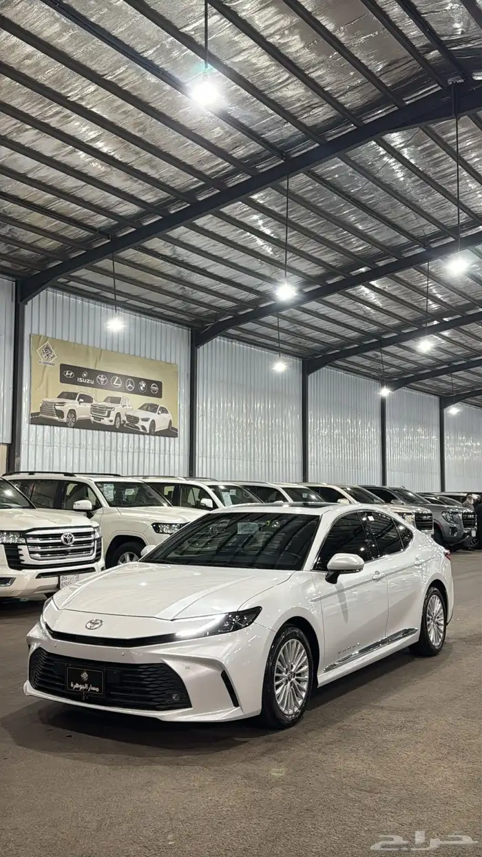 كامري 2025 LE 1