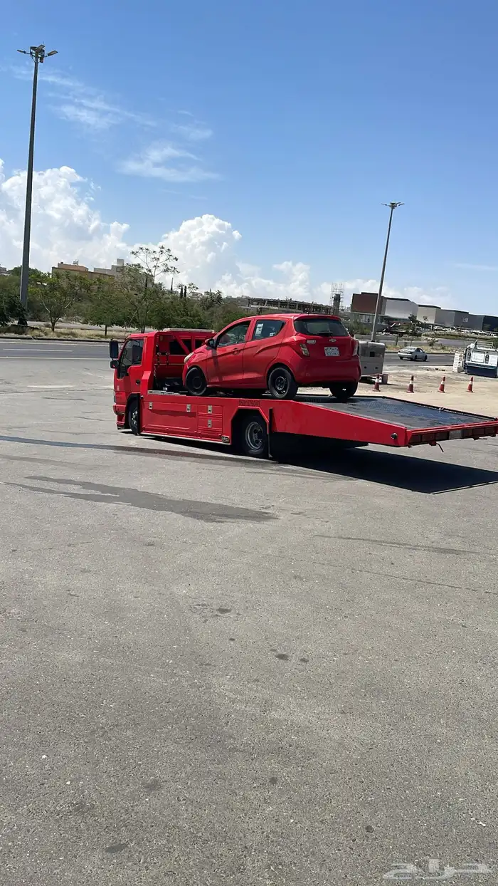 سطحه للبيع موديل 2007 NQR 28