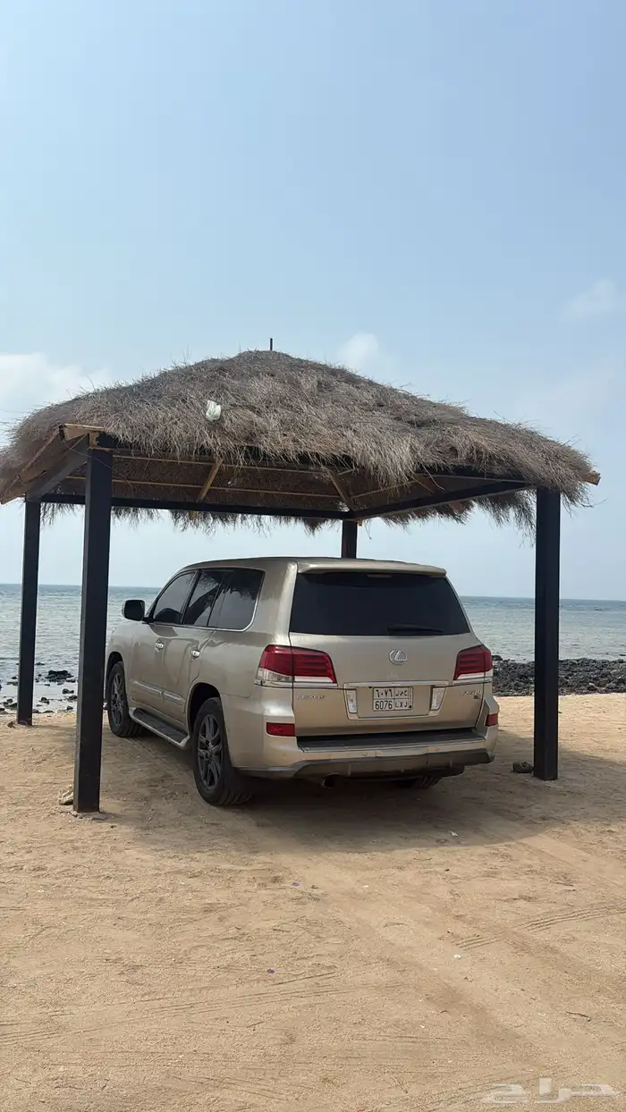 جيب لكزس للبيع 3