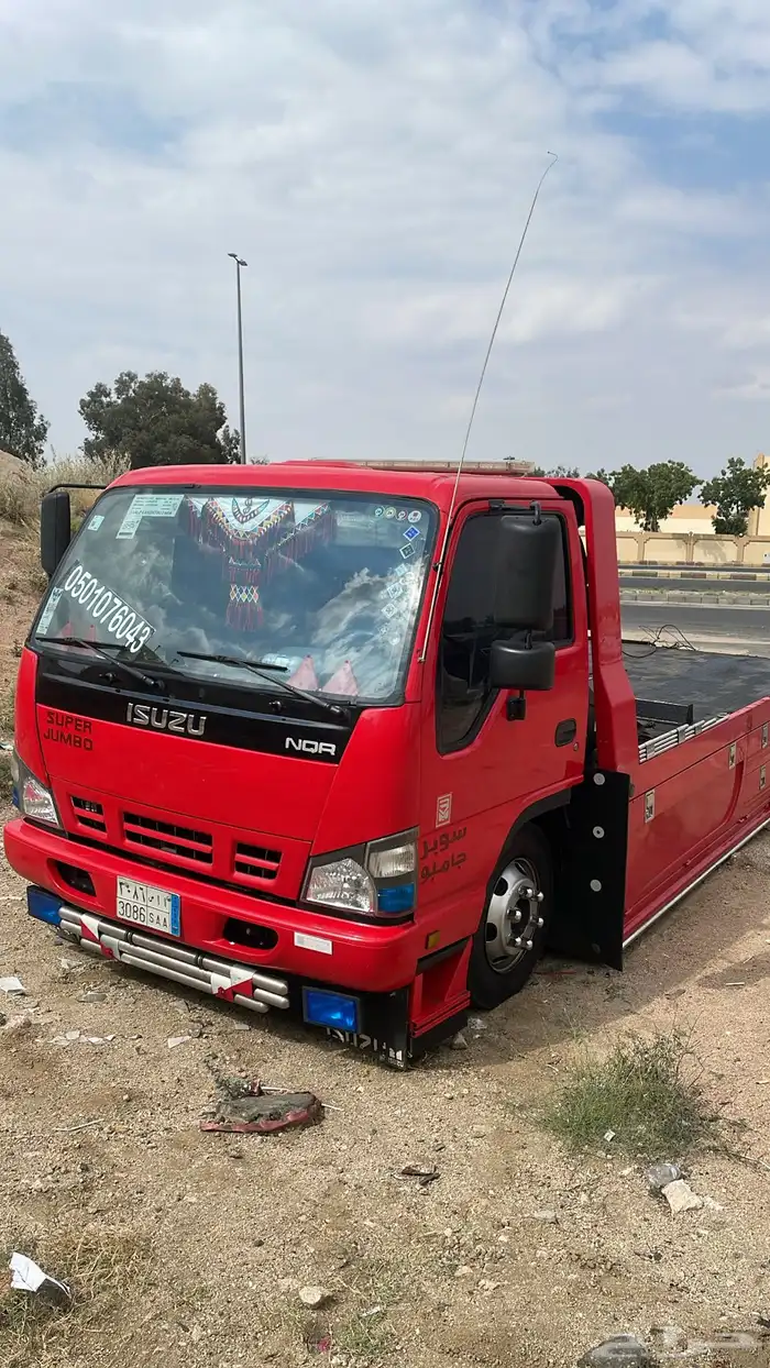 سطحه للبيع موديل 2007 NQR 15