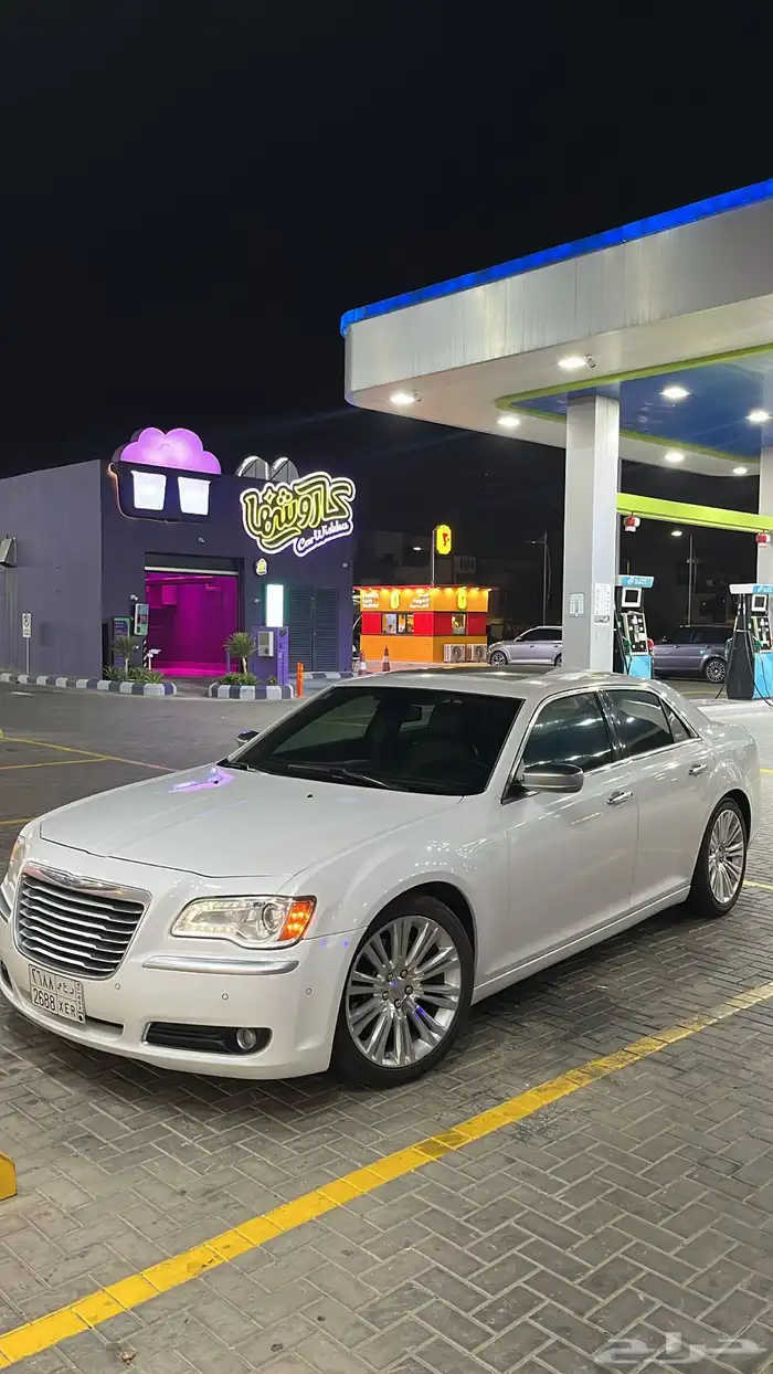 كرايسلر 2012 4