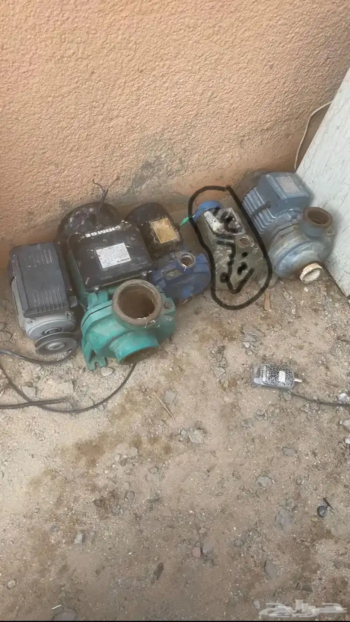 للبيع 5 دينموات 1