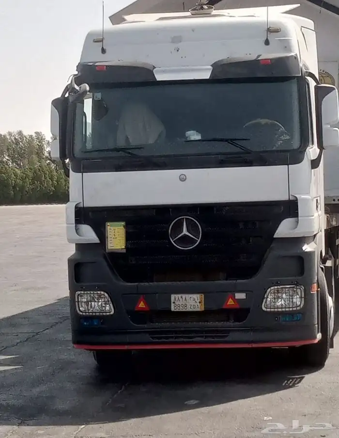 اكترس مرسيدس 1841 أتوماتيكيا 0