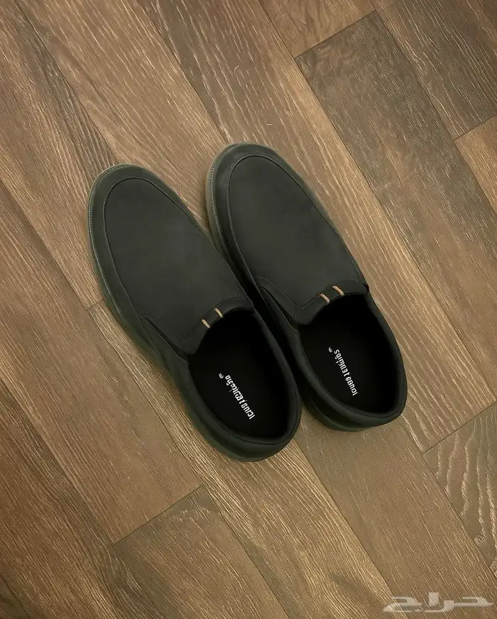 حذاء Hush puppies مقاس 40 رجالي تم شراؤها من اسبوع 0