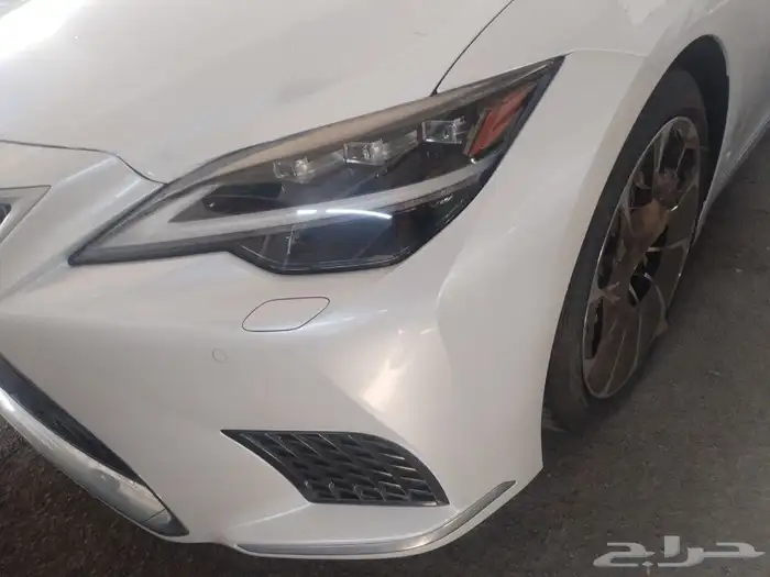 لكزس LS500h 2022 7