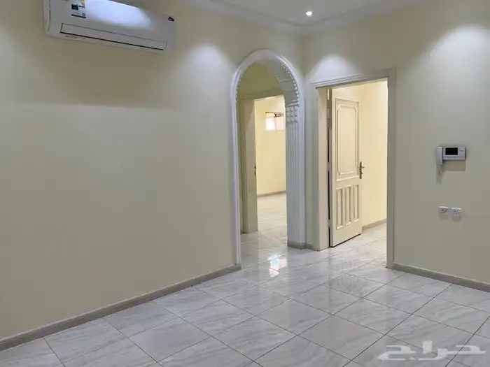 شقه في حي مشرفة للايجار للعوائل 7