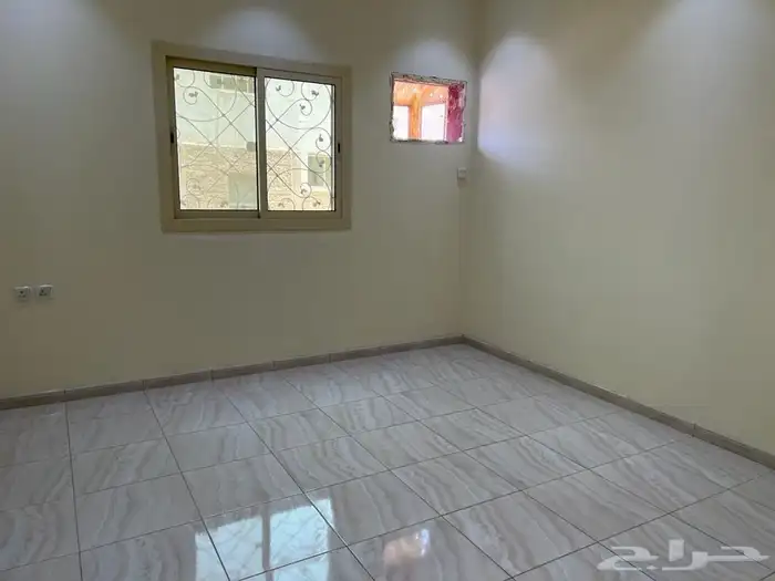 شقه في حي مشرفة للايجار للعوائل 3