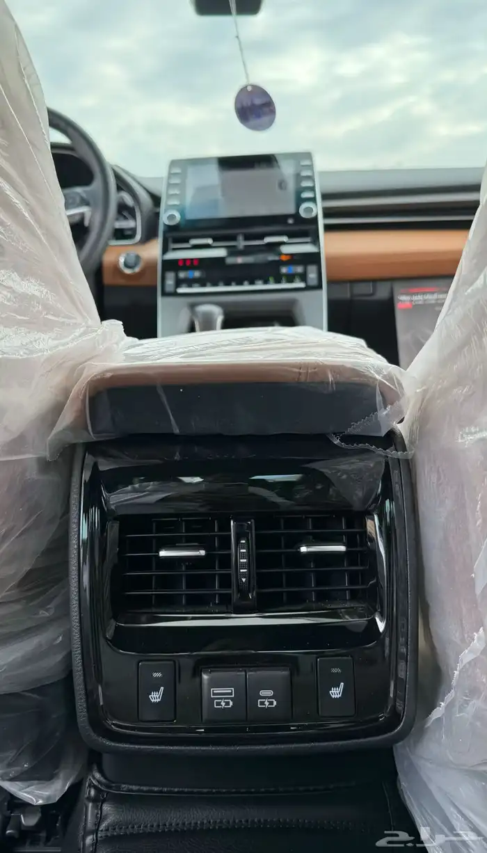 أفالون 2022 أسود مخزن 2