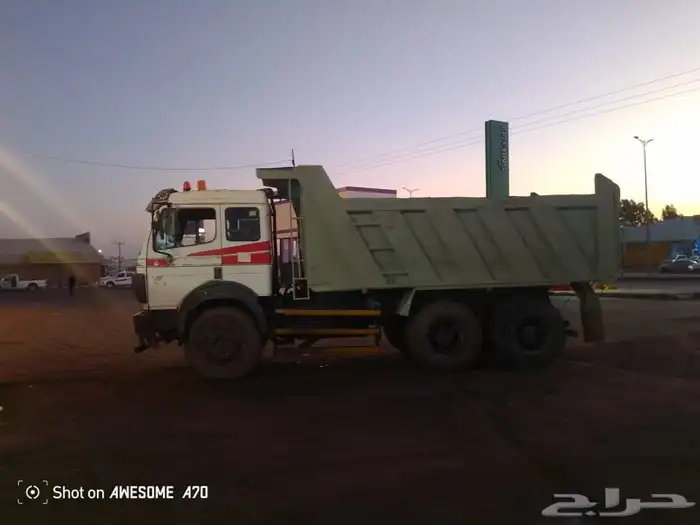 يوجد لدينا قلاب لتحميل الحجر وردميات في محايل عسير وضواحيها 0