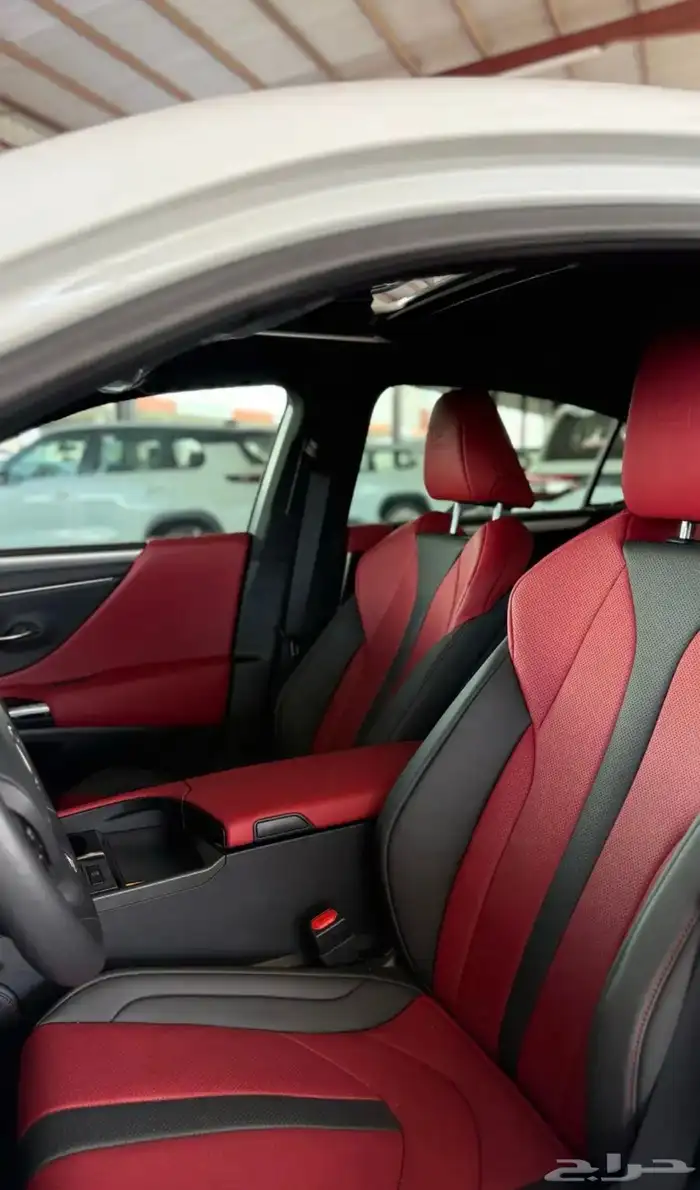 لكزس ES350 F Sportموديل 2024 عداد 4200 12