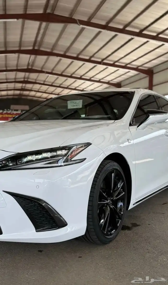 لكزس ES350 F Sportموديل 2024 عداد 4200 8