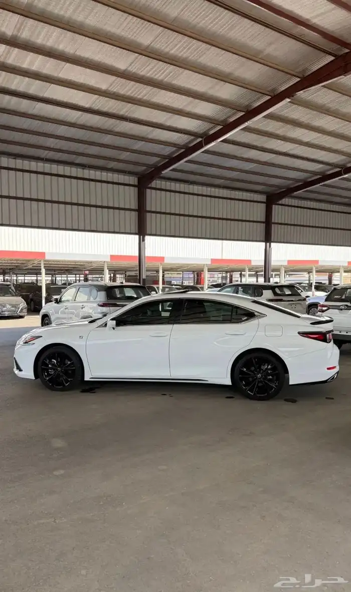 لكزس ES350 F Sportموديل 2024 عداد 4200 4
