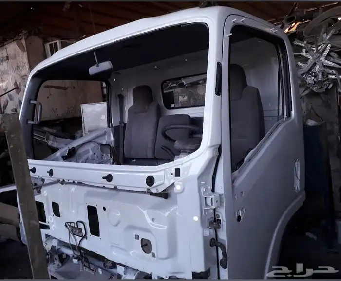 مركز ورشة سمكرة وبوية الدينات والسطحات والباصات وقطع غيارها 2