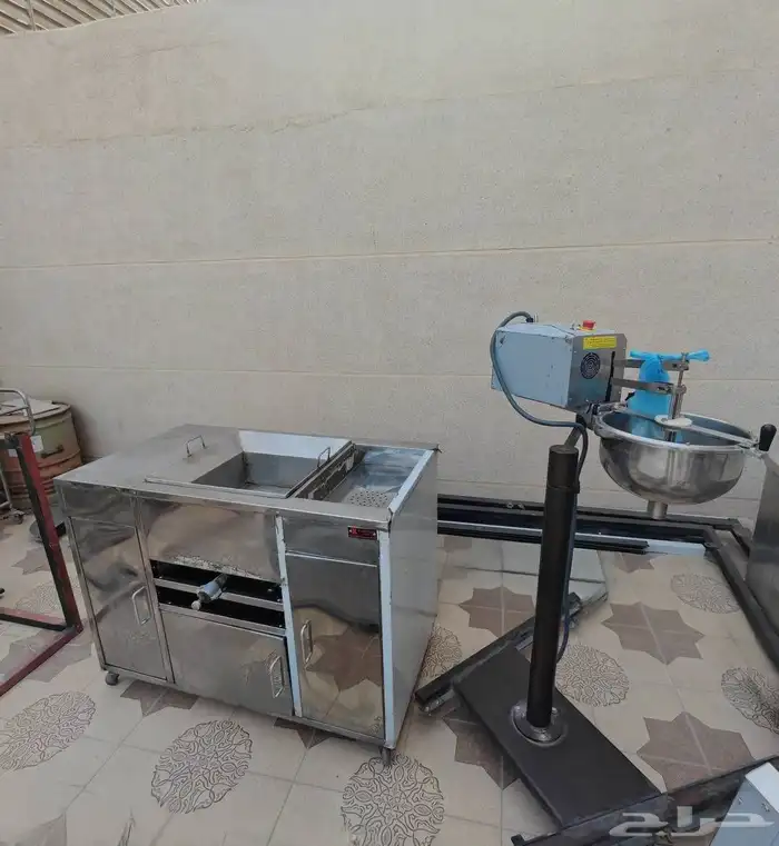 ماكينة لقيمات اوز فان  استاند حامل  طاولة قلي استخدام شهر 0