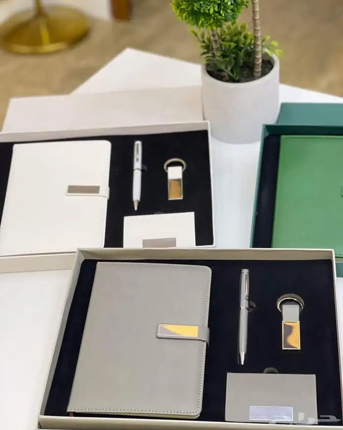 بوكسات موظفين هدايا ترحيبية 8