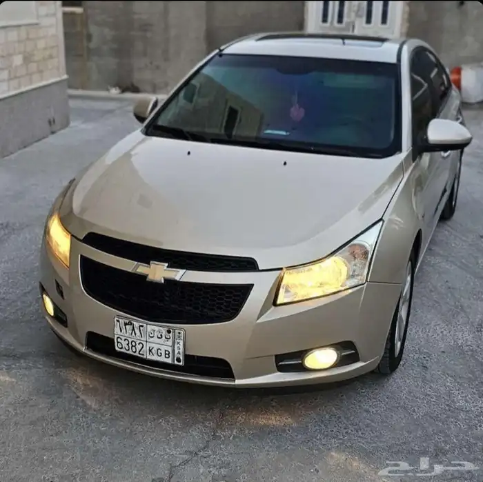 2011 كروز فئة LT مستعملة للبيع قير أوتوماتيك 7