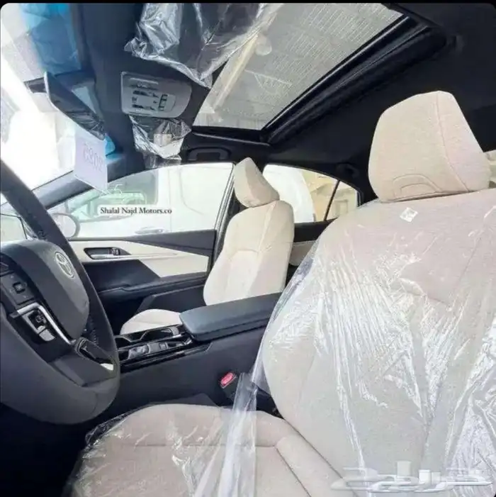 تويوتا كامري 2025 4