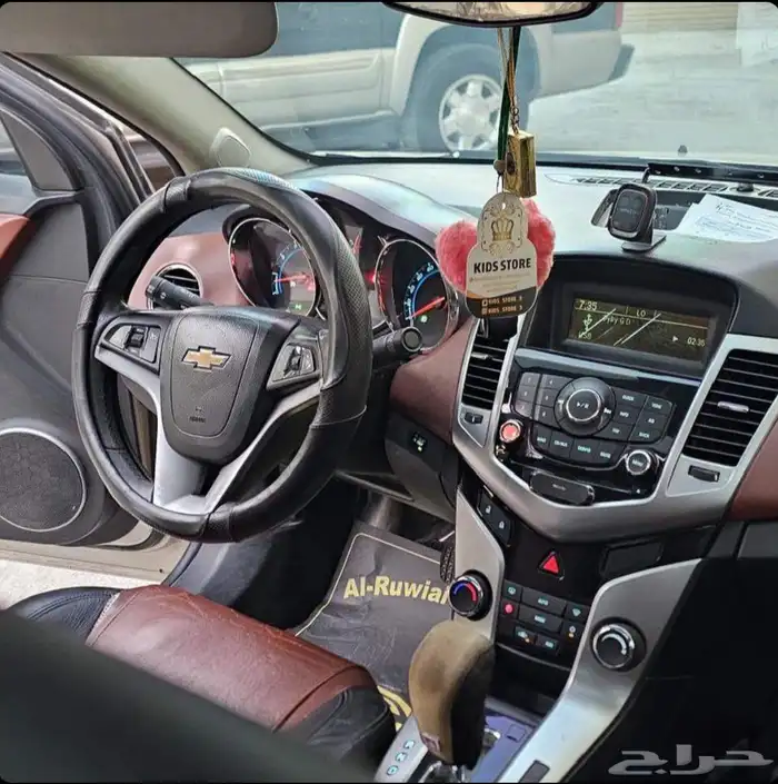 2011 كروز فئة LT مستعملة للبيع قير أوتوماتيك 5