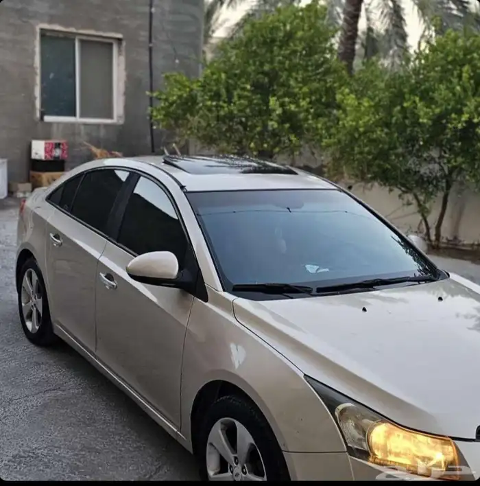 2011 كروز فئة LT مستعملة للبيع قير أوتوماتيك 1