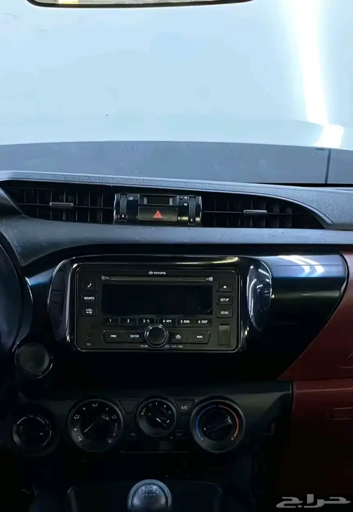 مسجل هايلوكس وكاله مع الديكور 0