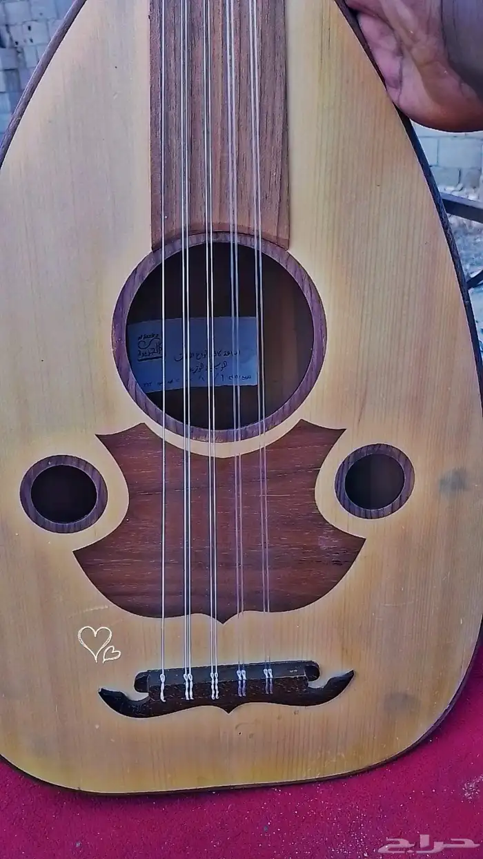 عود البيع جديد  ريشه خفيفه وريشة قوية  شنطه خاصه 0