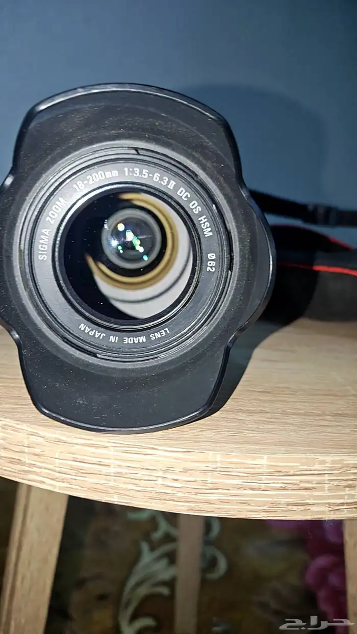 كاميرا كانون الاحترافيه 4