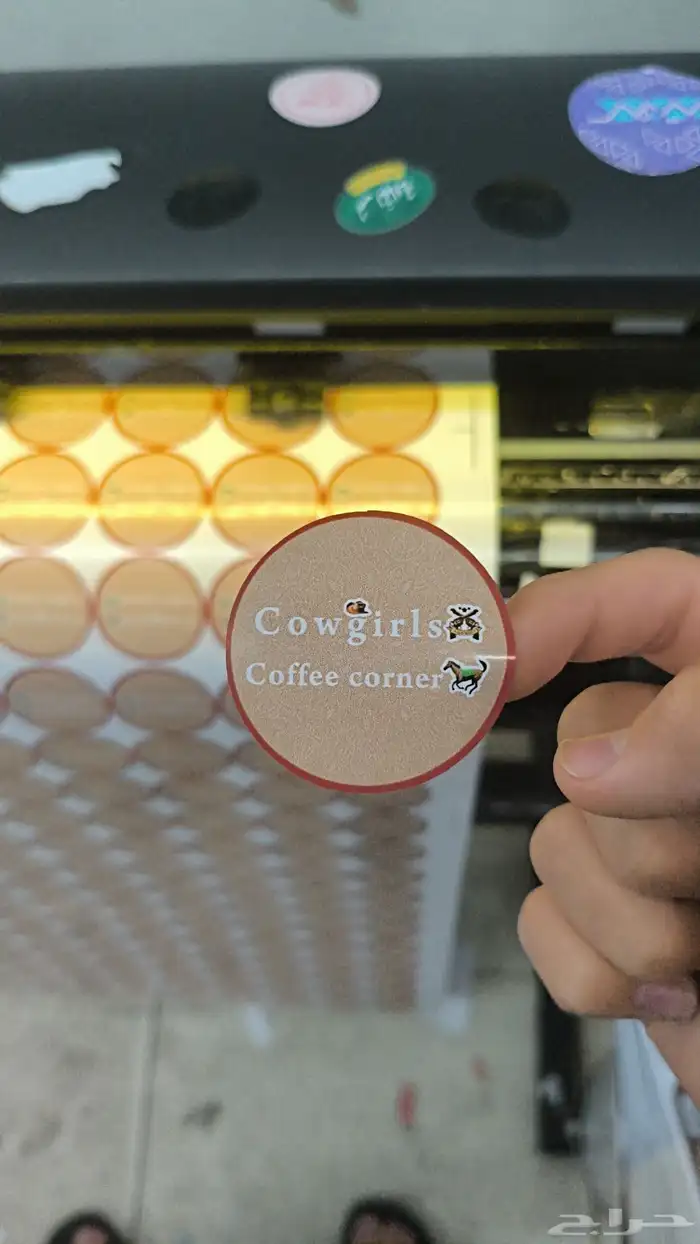 مطابع طباعة.استكر.اكواب.بروشورات.كروت شخصية.تصميم و توصيل 1