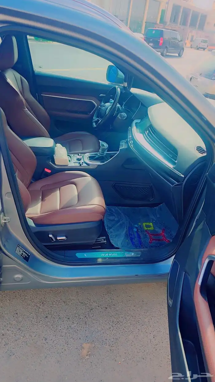 Haval H6 Neat and clean 7